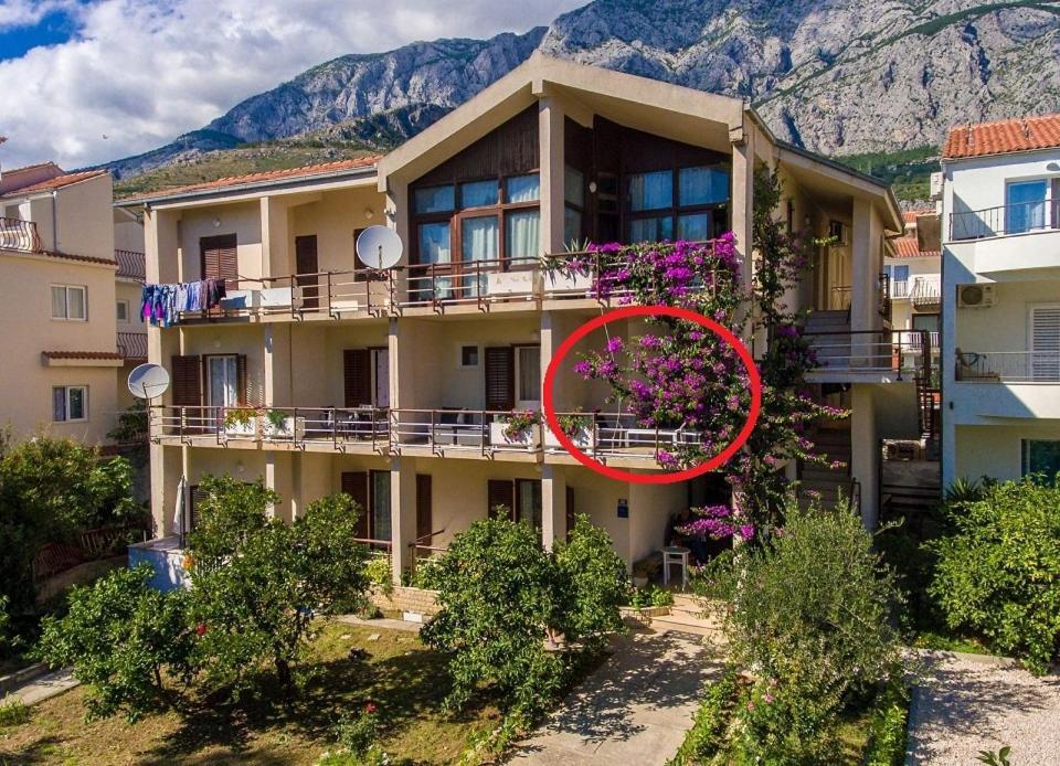 Apartments Agneza Tučepi Exterior foto